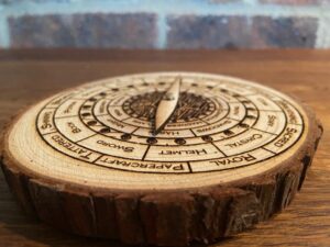 D&D Random Item Generator Wooden Spinner